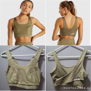 NWOT Gymshark True Texture Sports Bra in Olive Green Size Small
